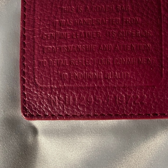 Coach Burgundy Leather Shoulder Bag with Gold Chain and both Hang Tags - Picture 9 of 11